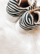 BASKETS  ECLAIR BI MATIERE WU ZEBRE