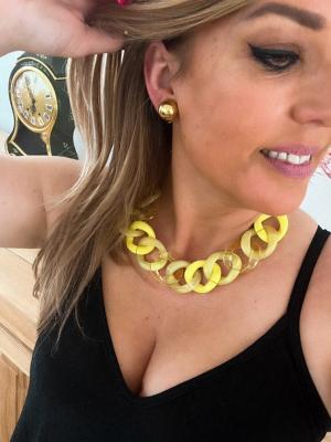 COLLIER MAILLONS JAUNE SEMI TRANSLUCIDES